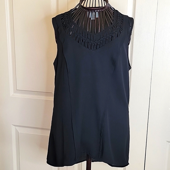 Anthropologie Tops - Anthropologie Maeve Black Sleeveless Blouse with Cut Out Neckline Size XS